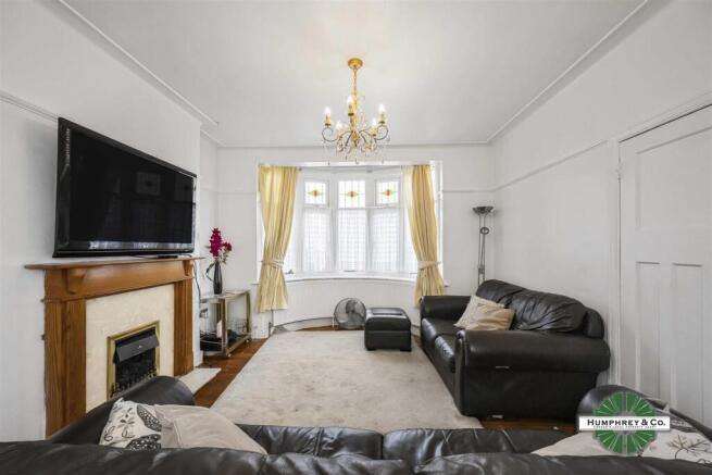 23 Wadham Avenue -006.jpg