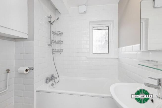 One Bedroom Purpose Built Flat