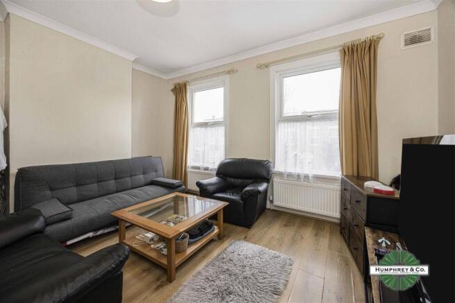 56b Leonard Road Forest Gate -007.JPG