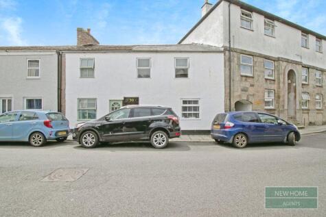 30 Church Street, Helston, TR13 8TQ