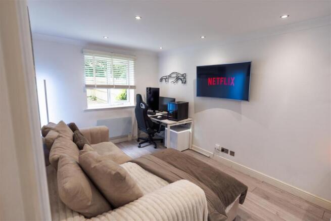 108 Markwell Wood1.jpg