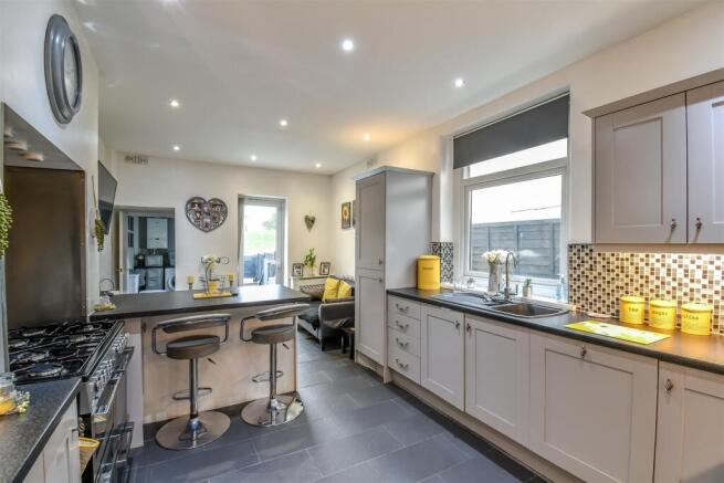Kitchen & Sitting Room