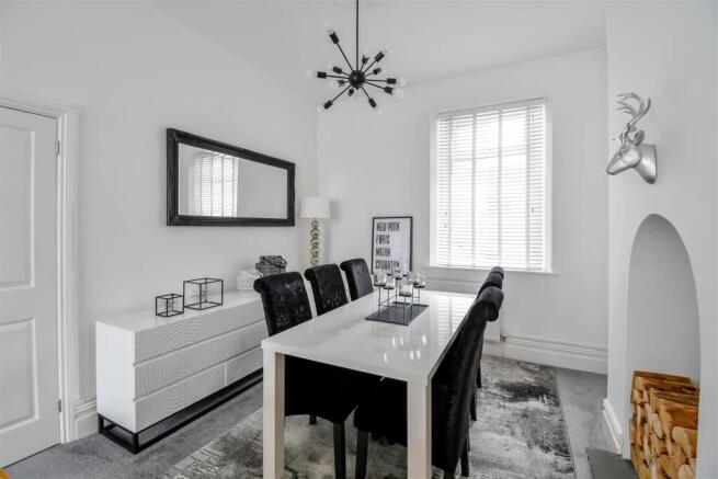 Living/Dining Room