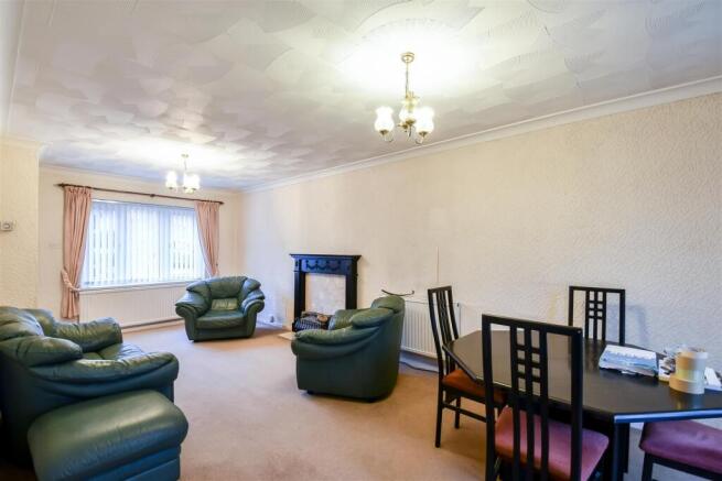 Living/Dining Room