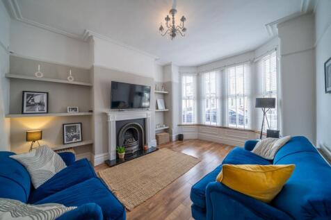 Ferndale Road, Waterloo, L22