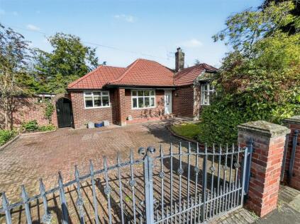 Woodlands Drive, Sale