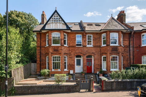 Park Avenue, London, N22