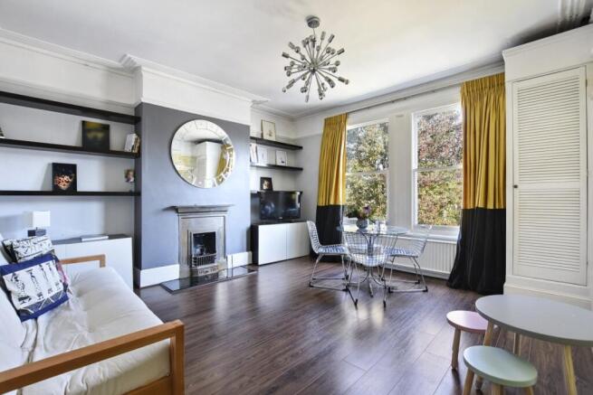 Lounge 2