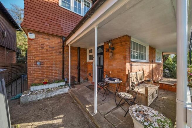 1362463-5-68e3845...