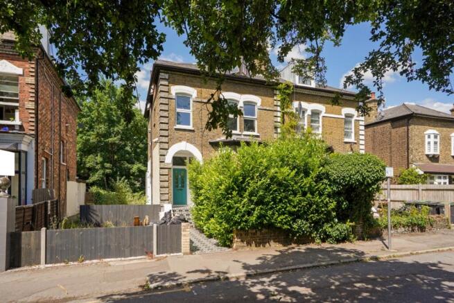 Flat 2, 14 Trinit...