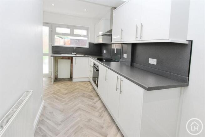 Kitchen / Breakfast Room