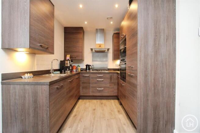 Open Plan Lounge (Kitchen)