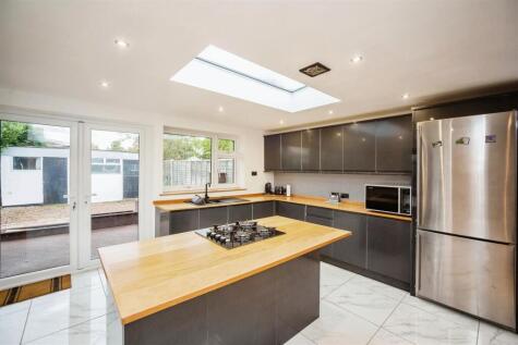 Warden View Gardens, Leysdown-On-Sea