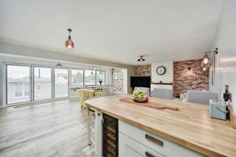 Shurland Avenue, Minster On Sea, Sheerness