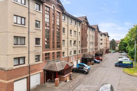 Ratho Drive, Glasgow, G21