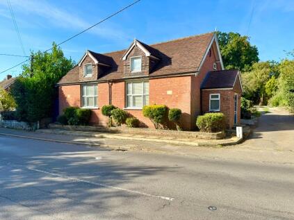 Main Street, TN31