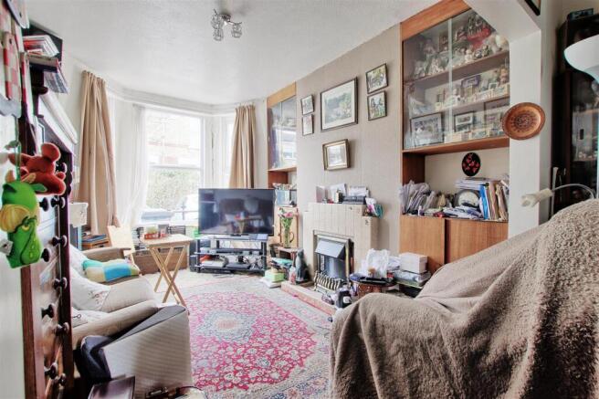 Living Room.jpg