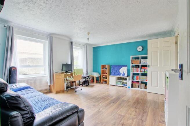 Living Room.jpg
