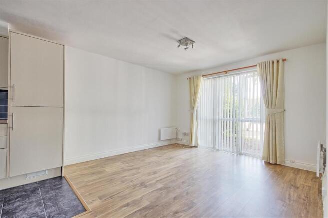 Living Room.jpg