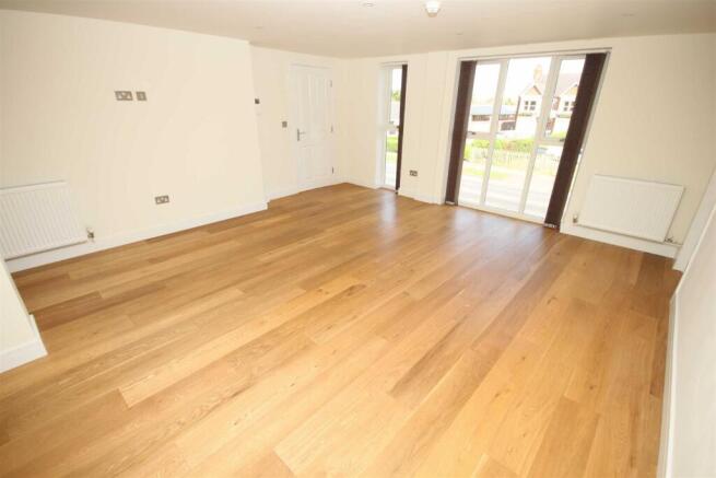 Flat 1 616 Newmarket Road 2.jpg
