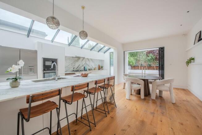 Kitchen/Dining Room