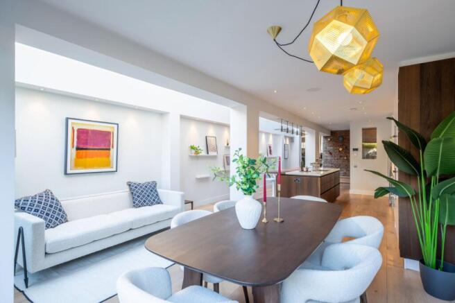 Kitchen/Dining Room