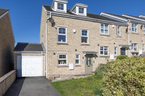 Redberry Avenue, Heckmondwike, WF16