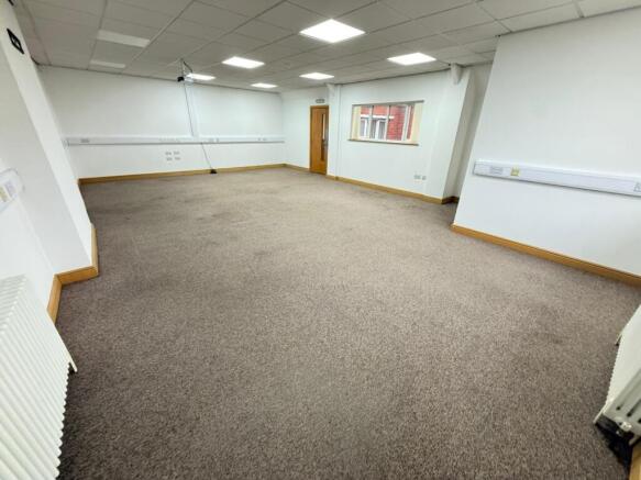 Upper Floor Office Picture 3