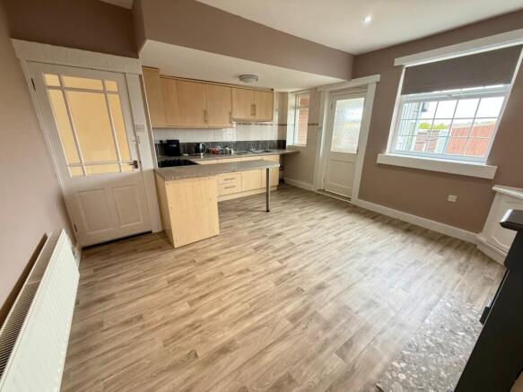 Kitchen (2)