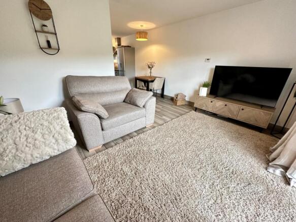 Living room (2)