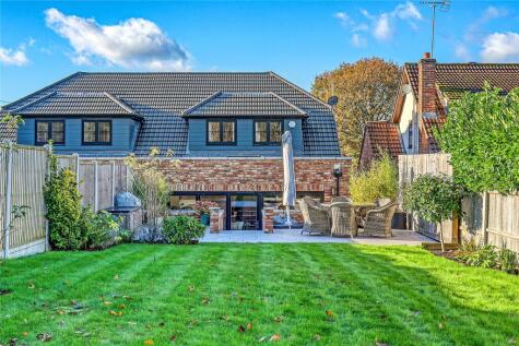 Goodwood Avenue, Hutton, Essex, CM13