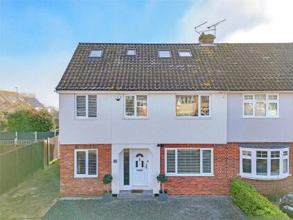 Lindhurst Drive, Ramsden Heath, Billericay, Essex, CM11