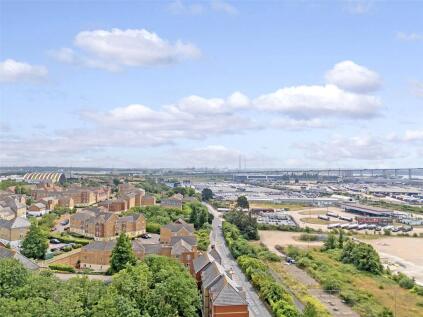 Linnet Way, Purfleet-on-Thames, Essex, RM19