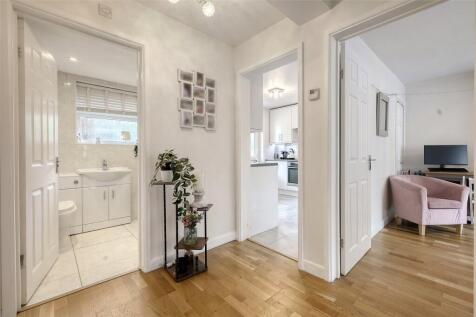 Hawthorn Avenue, Brentwood, Essex, CM13