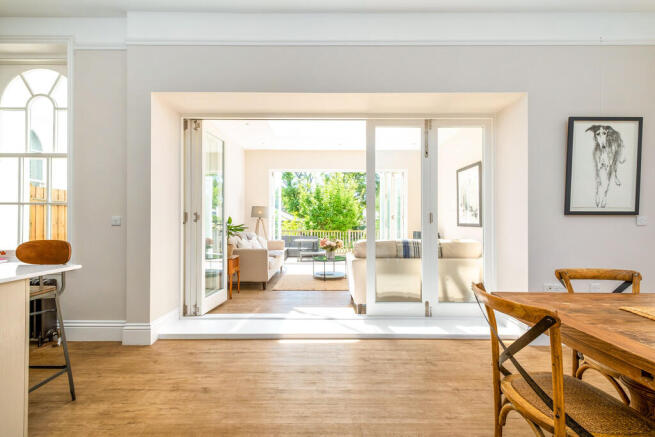 11 Belgrove Place...