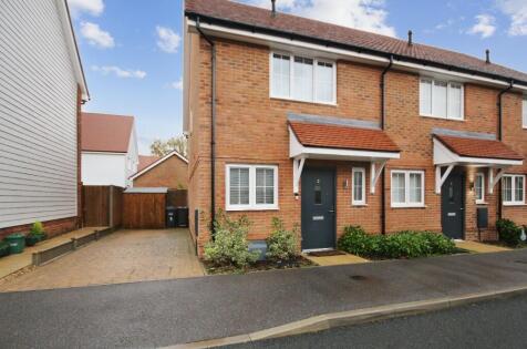 Mortain Road, East Grinstead, West Sussex, RH19