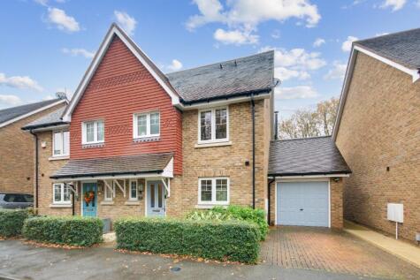 Newick Way, East Grinstead, West Sussex, RH19