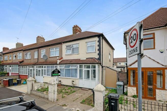 **** BUY TO LET MORTGAGE ONLY ***** 3-bedroom hou