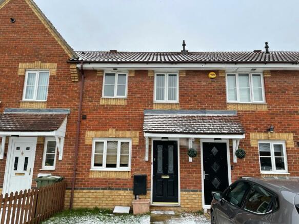 2 Bedroom house available to let in Warren Drive,