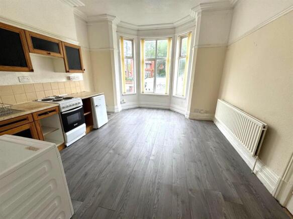 Open Plan Sitting Room/ Kitchen