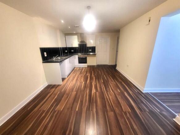 Open Plan Kitchen/ Sitting Room Pic 1