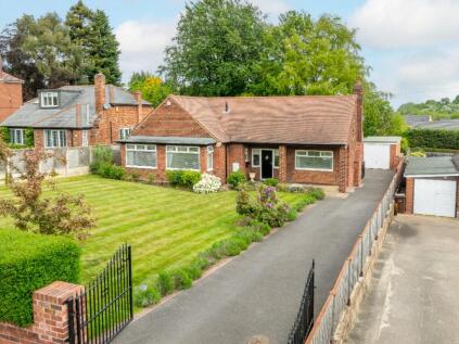 Mayors Walk Avenue, Pontefract, West Yorkshire, WF8