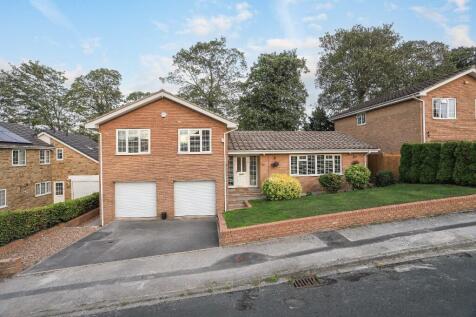 Thorntree Close, Darrington, WF8