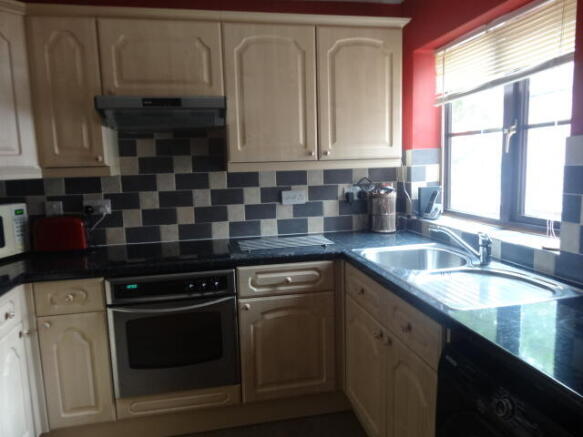 Kitchen.JPG