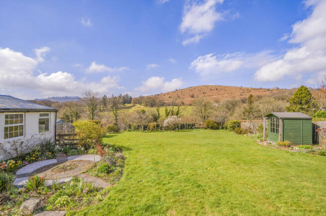 Garden/Outlook