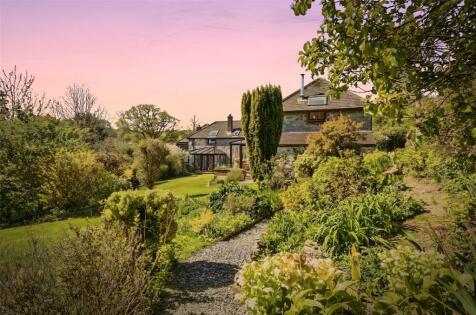 Otter Court, Ingsdon, Newton Abbot