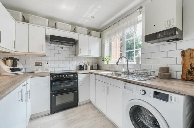 1334580-15-68920f...