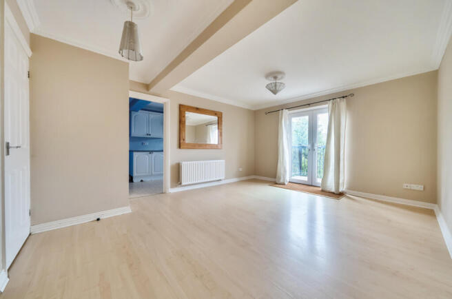 1336871-9-6894cf9...