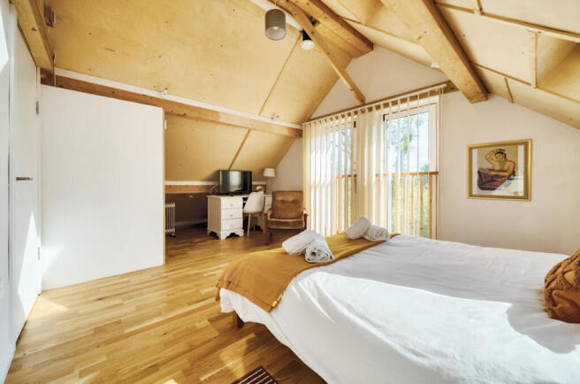 1332899-1-688c8a7...