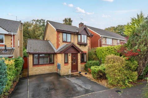 Hemingway Gardens, Whiteley, Hampshire, PO15